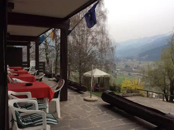 Hotel Panorama Cavalese Bagian luar foto